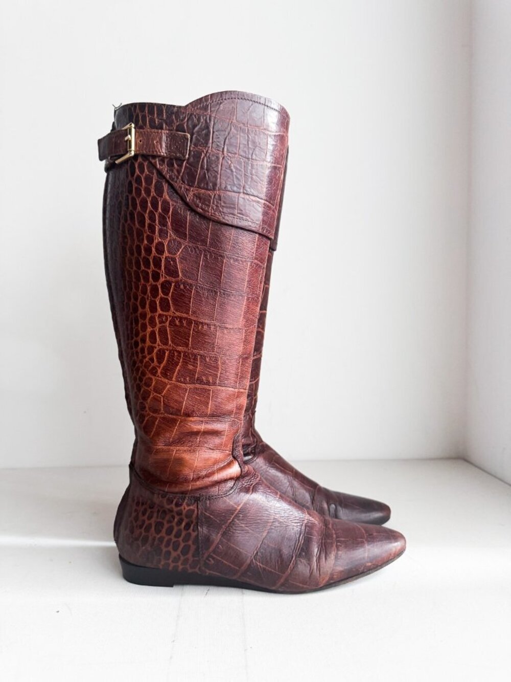 Vintage Handmade BCBG Alligator Print Brown Boots 7